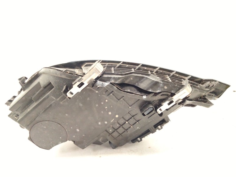 Recambio de faro derecho para volvo xc60 ii (246) b4 mild-hybrid referencia OEM IAM 32337377  