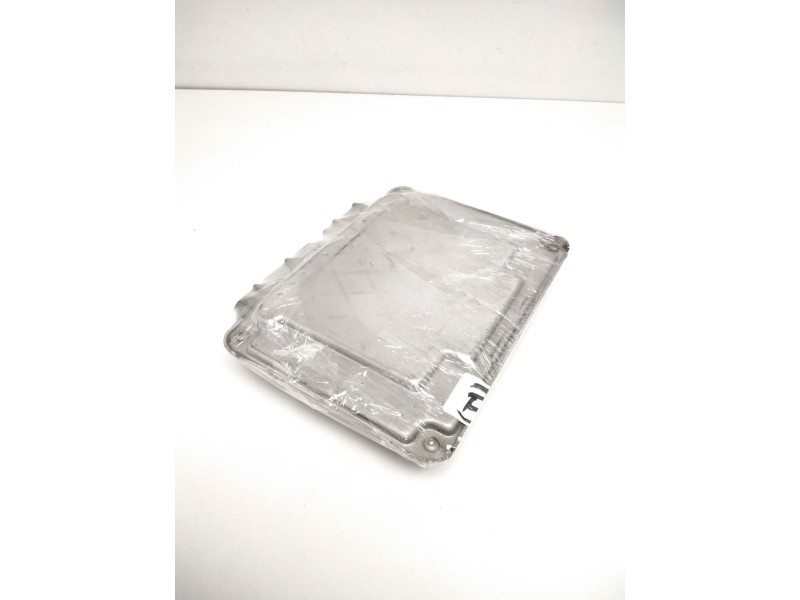 Recambio de centralita motor uce para seat ibiza (6l1) sport referencia OEM IAM 038906019NL 0281012276 