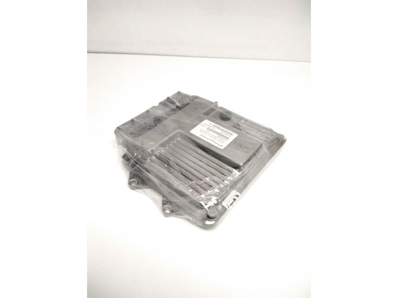 Recambio de centralita motor uce para fiat panda (169) 1.3 jtd 4x4 referencia OEM IAM 51872438 8AFSRY55K MJD6JFS4