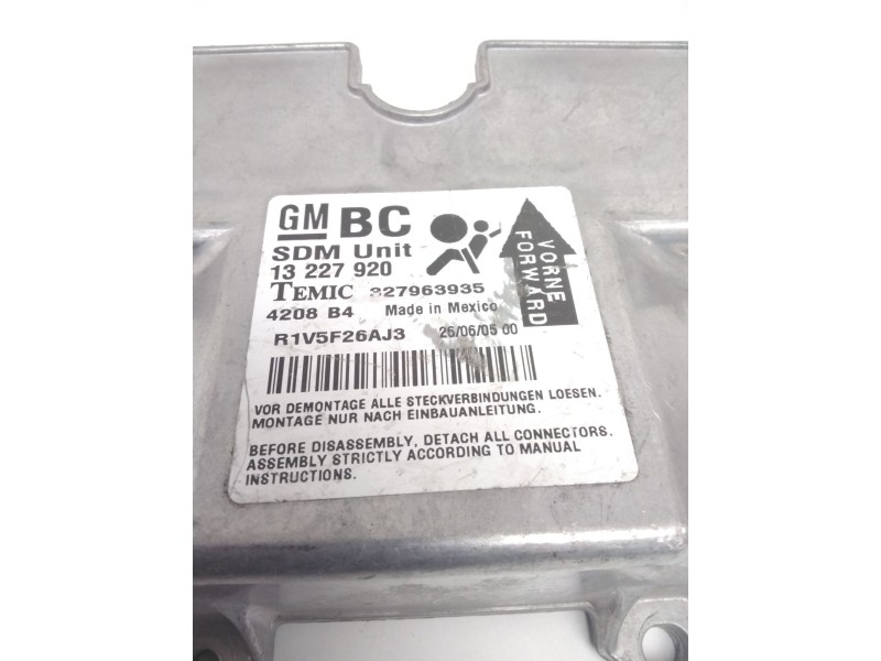 Recambio de centralita airbag para opel astra h (a04) 1.7 cdti (l48) referencia OEM IAM 13227920 327963935 R1V5F26AJ3