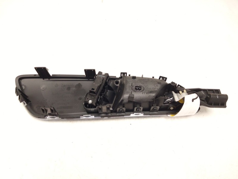 Recambio de maneta interior delantera izquierda para mercedes-benz clase a (w176) a 180 cdi / d (176.012) referencia OEM IAM A24