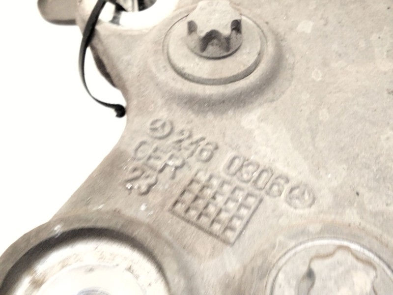 Recambio de mangueta trasera izquierda para mercedes-benz clase a (w176) a 180 cdi / d (176.012) referencia OEM IAM 2460306  