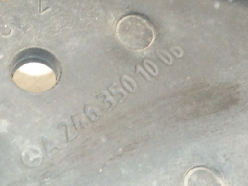 Recambio de brazo suspension superior trasero izquierdo para mercedes-benz clase a (w176) a 180 cdi / d (176.012) referencia OEM