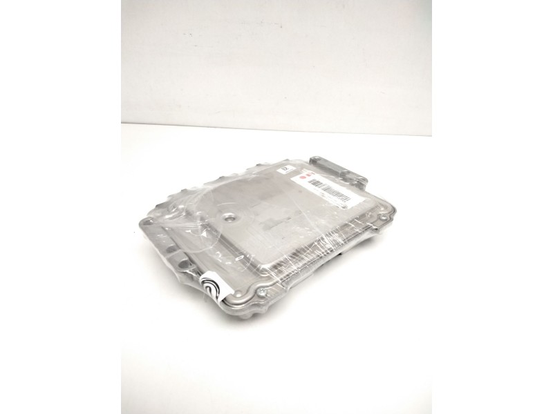 Recambio de centralita motor uce para peugeot 308 confort referencia OEM IAM 0281013872 9664843780 EDC16C34