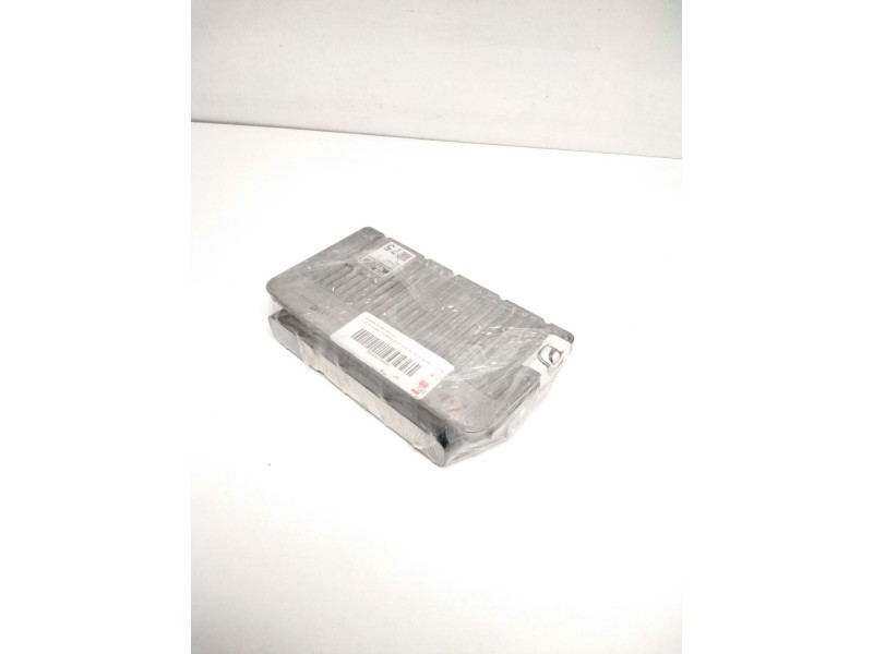 Recambio de centralita motor uce para toyota auris touring sports (e18) hybrid active referencia OEM IAM 896610Z750 MB2755003471