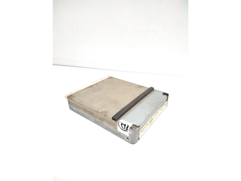 Recambio de centralita motor uce para toyota yaris (ncp1/nlp1/scp1) 1.3 linea luna referencia OEM IAM 8966152080 2110005991 2NZF