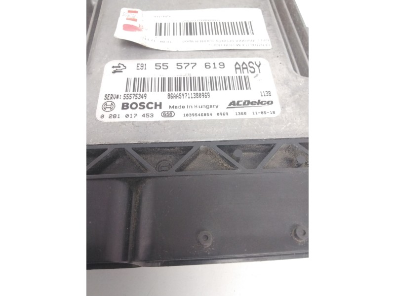 Recambio de centralita motor uce para opel insignia sports tourer sport referencia OEM IAM 55577619AASY 55575349 0281017453