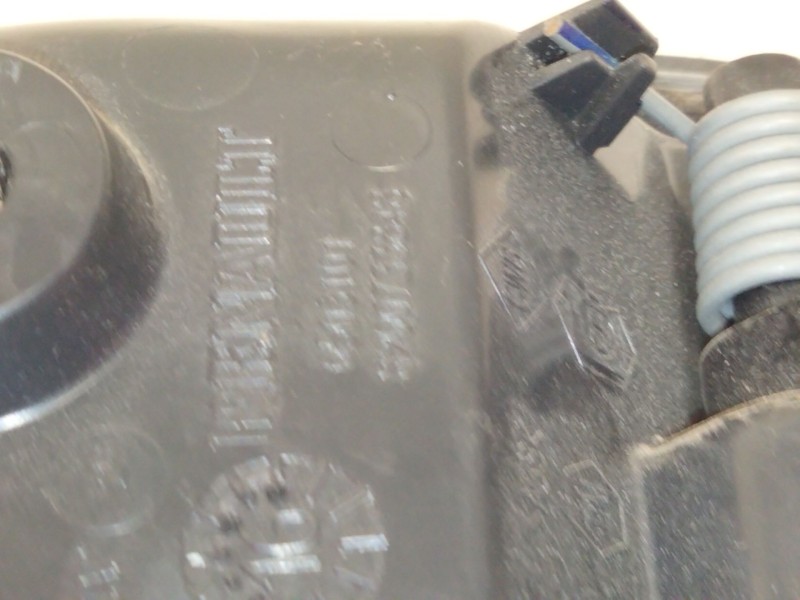 Recambio de maneta interior delantera izquierda para dacia duster (hs_) 1.2 tce 125 referencia OEM IAM 8200733848  