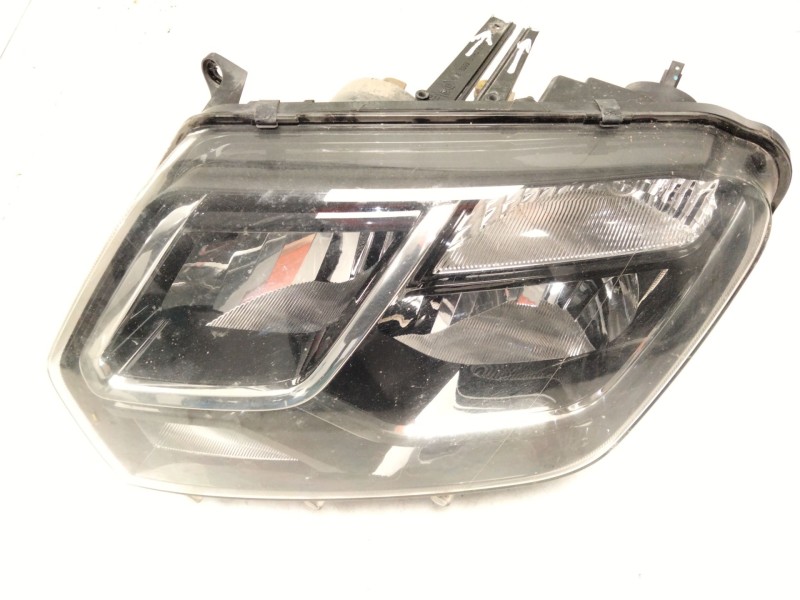 Recambio de faro izquierdo para dacia duster (hs_) 1.2 tce 125 referencia OEM IAM 260608209R  