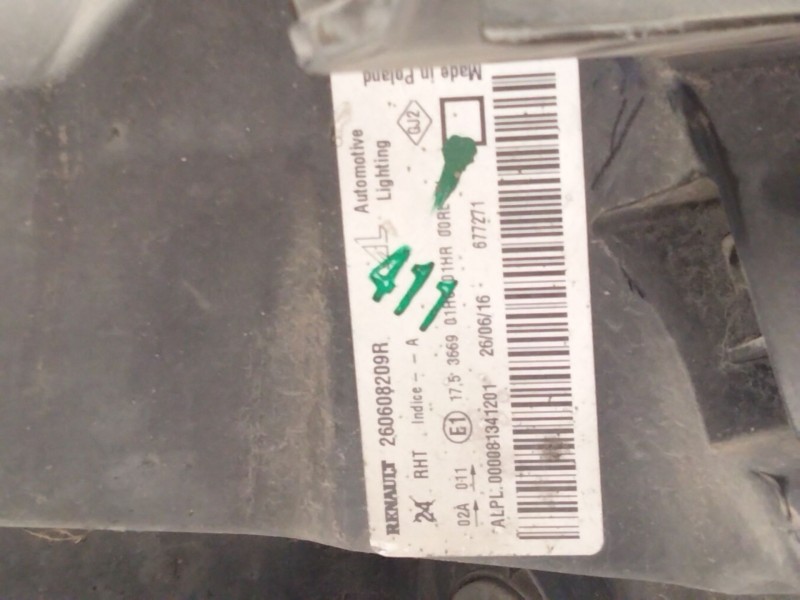 Recambio de faro izquierdo para dacia duster (hs_) 1.2 tce 125 referencia OEM IAM 260608209R  