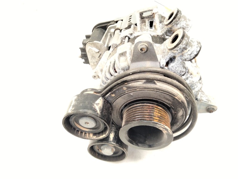 Recambio de alternador para volvo xc60 ii (246) b4 mild-hybrid referencia OEM IAM 32301041  