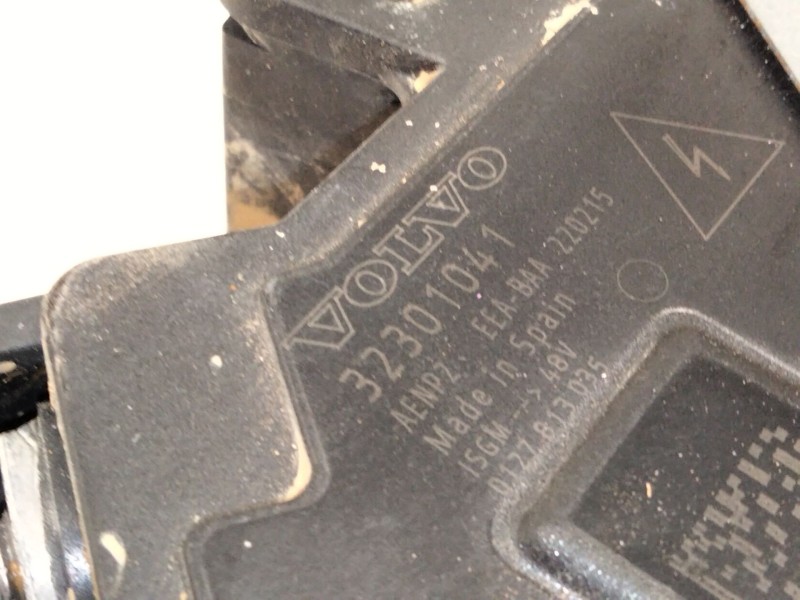 Recambio de alternador para volvo xc60 ii (246) b4 mild-hybrid referencia OEM IAM 32301041  