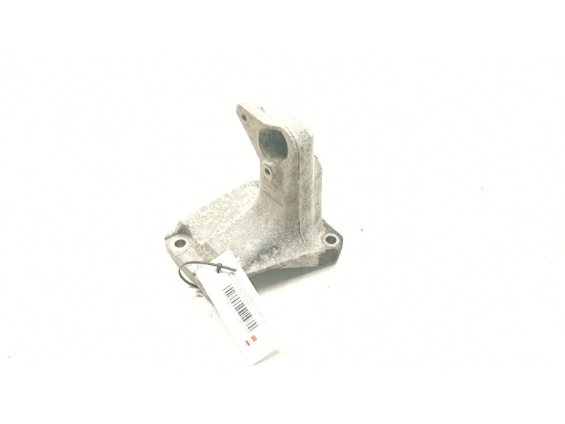 Recambio de soporte motor derecho superior para bmw 3 (f30, f80) 320 d referencia OEM IAM 22116788612-01  
