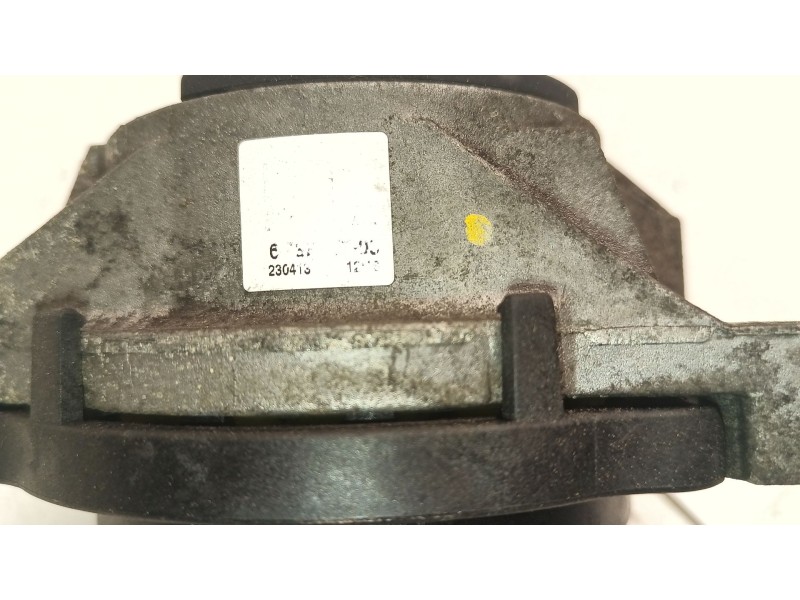 Recambio de soporte motor izquierdo inferior para bmw 3 (f30, f80) 320 d referencia OEM IAM 6787657-03  