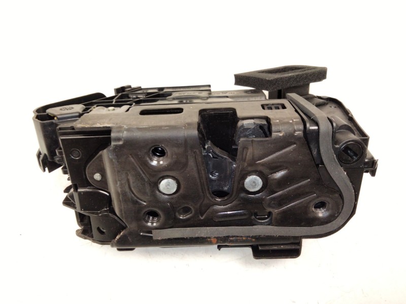 Recambio de cerradura puerta delantera derecha para skoda karoq (nu7, nd7) 1.5 tsi referencia OEM IAM 5TB837016C  