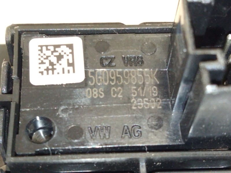 Recambio de mando elevalunas delantero derecho para skoda karoq (nu7, nd7) 1.5 tsi referencia OEM IAM 5G0959855  