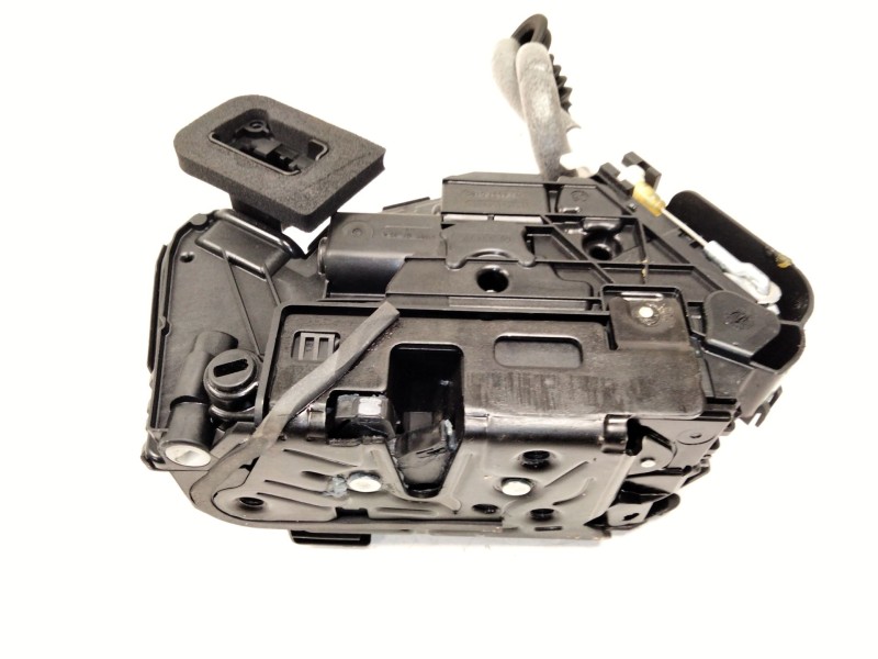 Recambio de cerradura puerta trasera izquierda para skoda karoq (nu7, nd7) 1.5 tsi referencia OEM IAM   