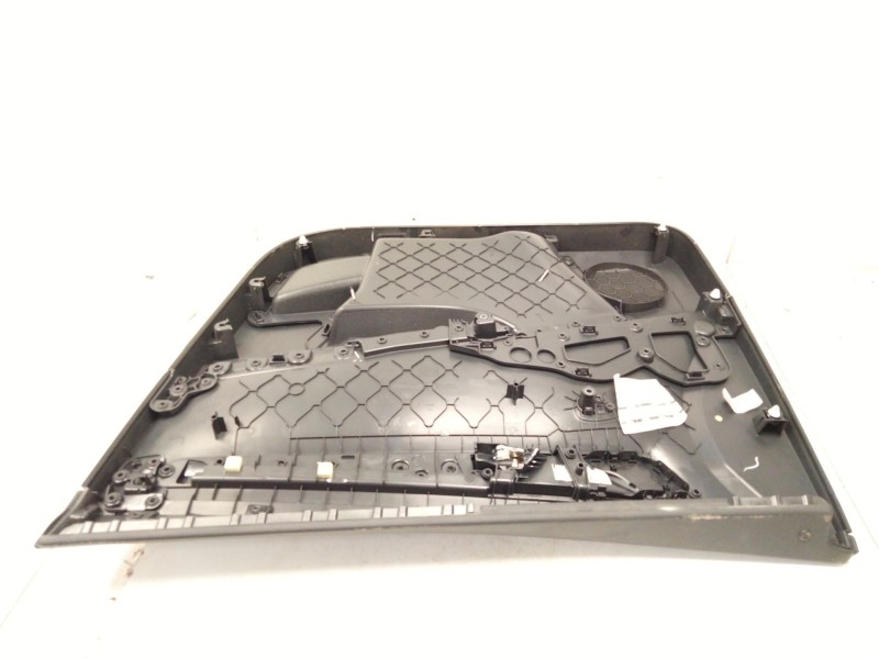 Recambio de guarnecido puerta delantera izquierda para skoda karoq (nu7, nd7) 1.5 tsi referencia OEM IAM 57B867013  