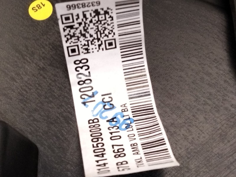 Recambio de guarnecido puerta delantera izquierda para skoda karoq (nu7, nd7) 1.5 tsi referencia OEM IAM 57B867013  