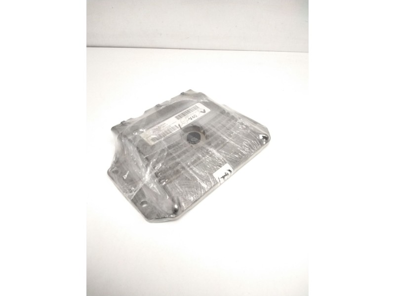 Recambio de centralita motor uce para renault megane iii berlina 5 p expression referencia OEM IAM 237100131R 237100132R V290043
