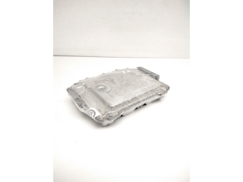 Recambio de centralita motor uce para renault trafic combi (ab 4.01) 2.0 dci diesel cat referencia OEM IAM 0281015330 8200935115