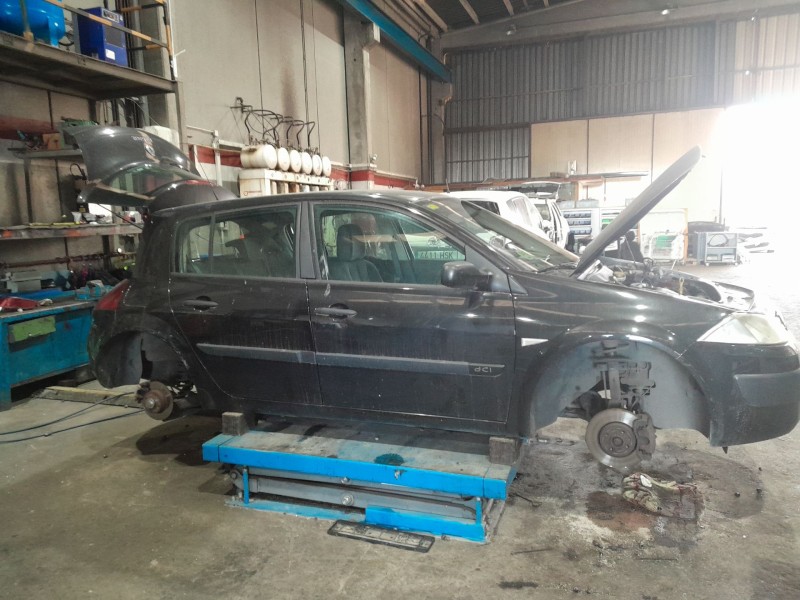 renault megane ii hatchback van (km0/2_) del año 2006