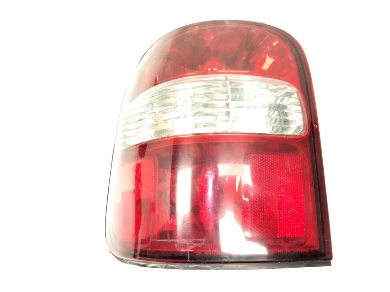 Recambio de piloto trasero izquierdo para kia sportage ii (je_, km_) 2.0 crdi referencia OEM IAM   