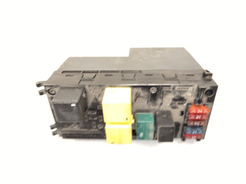 Recambio de caja fusibles para mercedes-benz clase e (w210) e 220 cdi (210.006) referencia OEM IAM 0195455632  