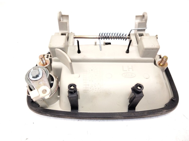 Recambio de maneta exterior delantera izquierda para kia sportage ii (je_, km_) 2.0 crdi referencia OEM IAM   