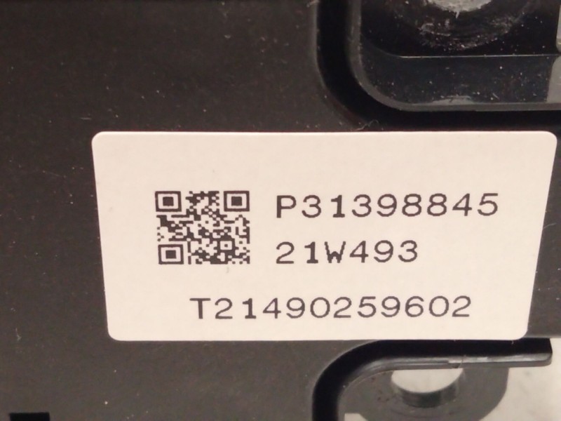 Recambio de mando calefaccion aire acondicionado para volvo xc60 ii (246) b4 mild-hybrid referencia OEM IAM P31398845  