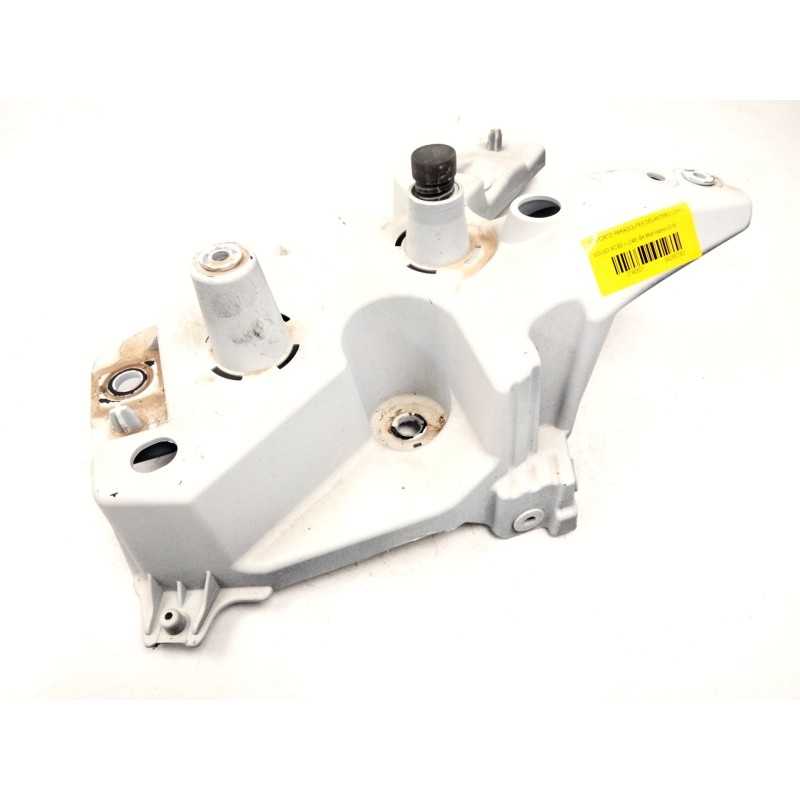 Recambio de soporte paragolpes delantero derecho para volvo xc60 ii (246) b4 mild-hybrid referencia OEM IAM 32288929  