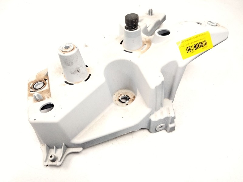 Recambio de soporte paragolpes delantero derecho para volvo xc60 ii (246) b4 mild-hybrid referencia OEM IAM 32288929  