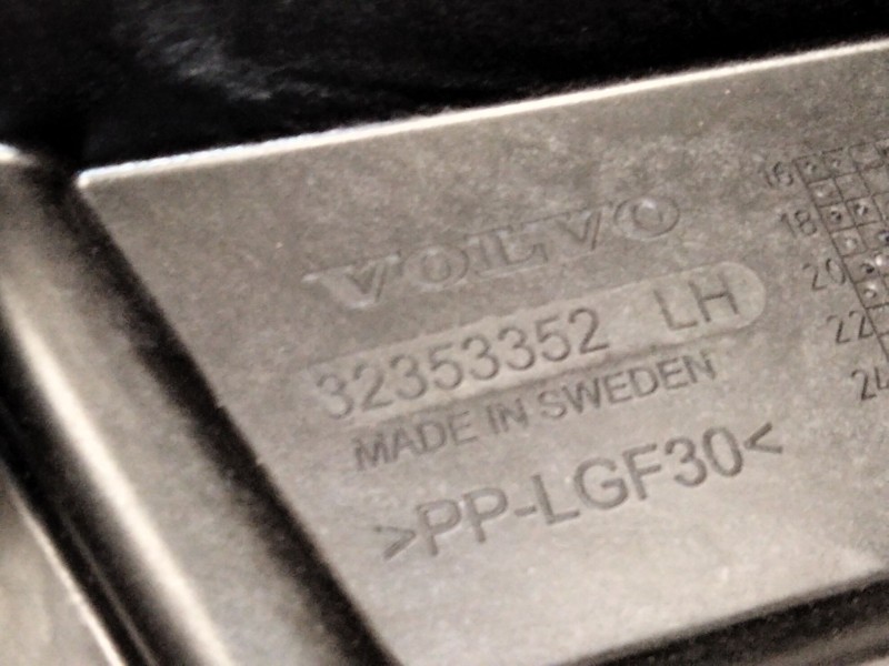 Recambio de elevalunas delantero izquierdo para volvo xc60 ii (246) b4 mild-hybrid referencia OEM IAM 32353352  