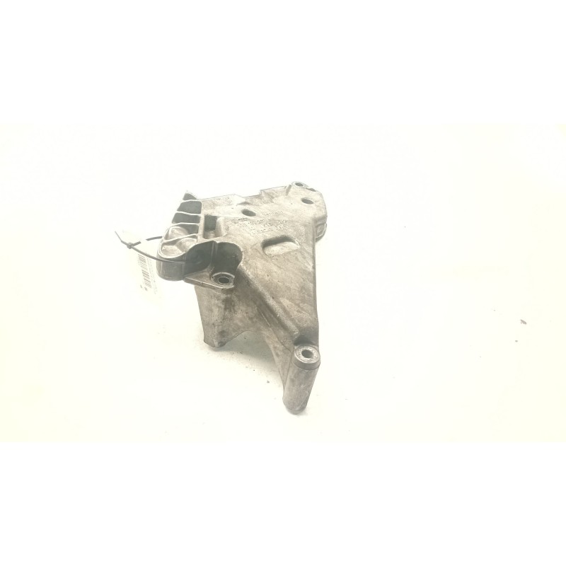Recambio de soporte motor derecho inferior para volkswagen passat b6 (3c2) 2.0 tdi referencia OEM IAM 03G199207E  