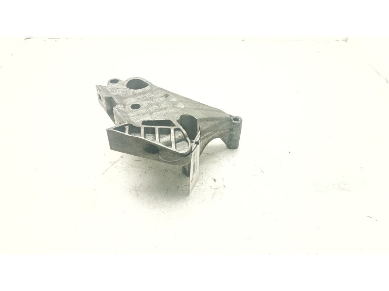 Recambio de soporte motor derecho inferior para volkswagen passat b6 (3c2) 2.0 tdi referencia OEM IAM 03G199207A  