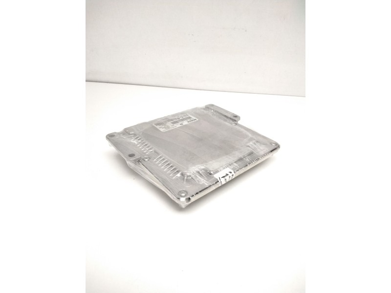 Recambio de centralita motor uce para peugeot 307 break / sw (s1) break xs referencia OEM IAM 0281011081 9647472780 9646850580