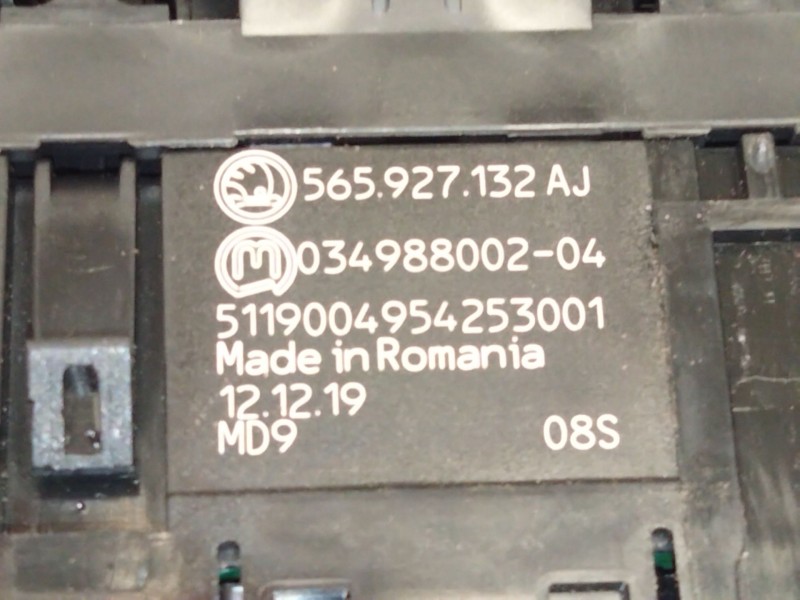 Recambio de warning para skoda karoq (nu7, nd7) 1.5 tsi referencia OEM IAM 565927132AJ  