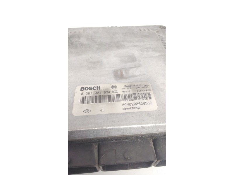 Recambio de centralita para renault megane i fase 2 berlina (ba0) 1.4 16v rt referencia OEM IAM 0281001934 8200039569 8200078730