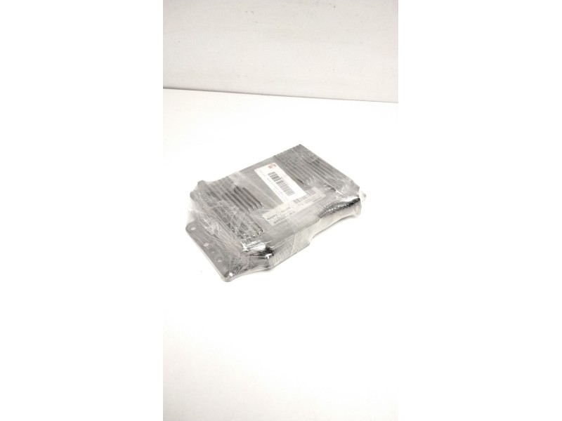 Recambio de centralita motor uce para renault megane i classic (la0) 1.6e alize referencia OEM IAM H0M7700860319 S115300203 7700