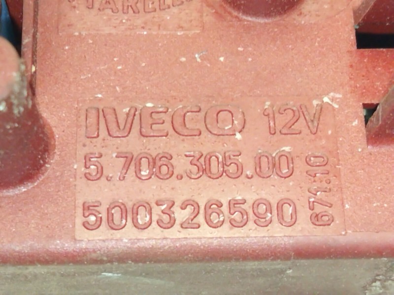 Recambio de resistencia calefaccion para iveco daily caja cerrada (2006 =>) 2.3 diesel referencia OEM IAM 500326590  