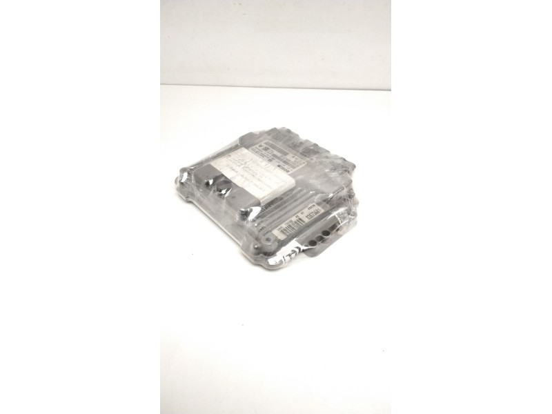 Recambio de centralita motor uce para peugeot 307 break / sw (s1) sw pack referencia OEM IAM 9651128880 0281011627 EDC16C34