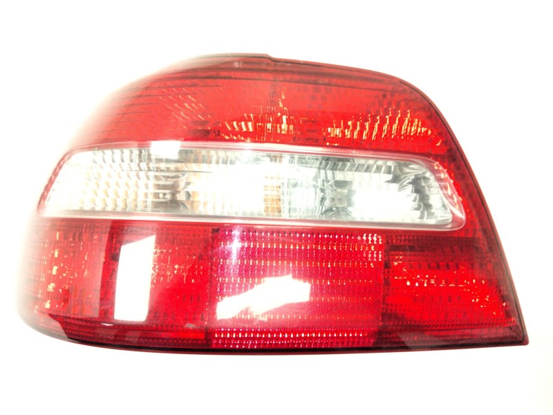 Recambio de piloto trasero izquierdo para volvo s40 i (644) 1.9 di referencia OEM IAM 30887329  