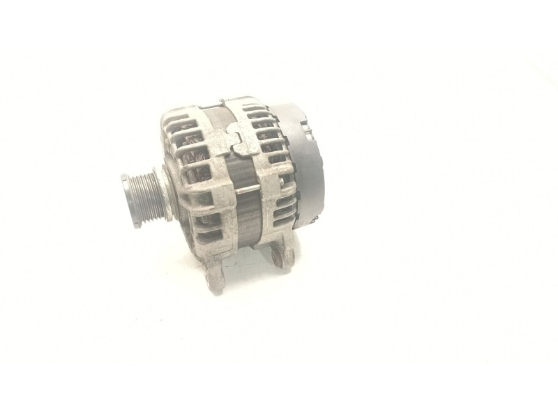 Recambio de alternador para audi a4 b8 (8k2) 3.0 tfsi quattro referencia OEM IAM 04L903017F  