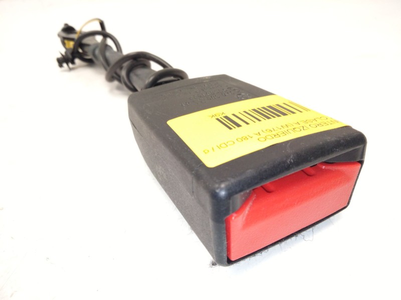 Recambio de enganche delantero izquierdo para mercedes-benz clase a (w176) a 180 cdi / d (176.012) referencia OEM IAM A246860016