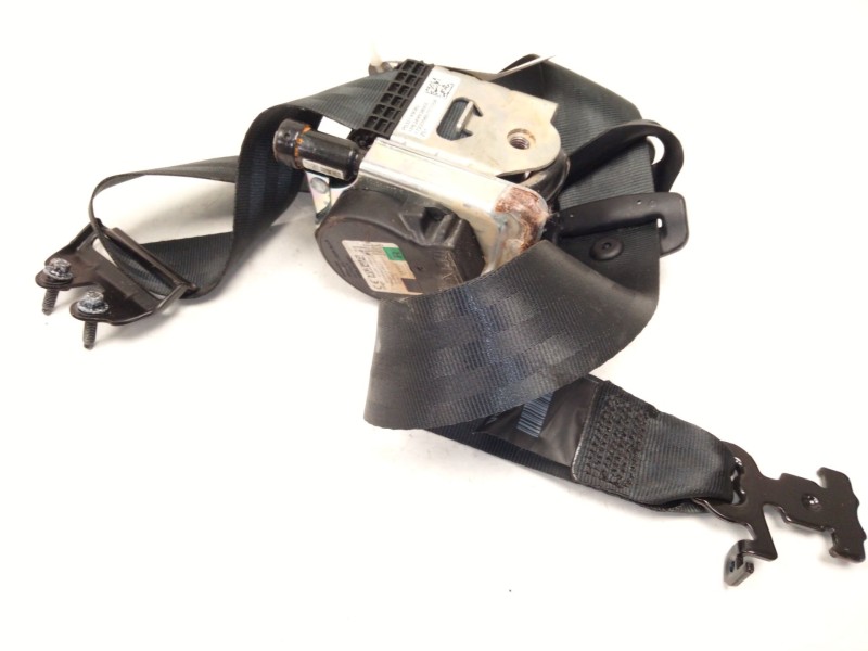 Recambio de cinturon seguridad delantero derecho para volvo xc60 ii (246) b4 mild-hybrid referencia OEM IAM 32149082  
