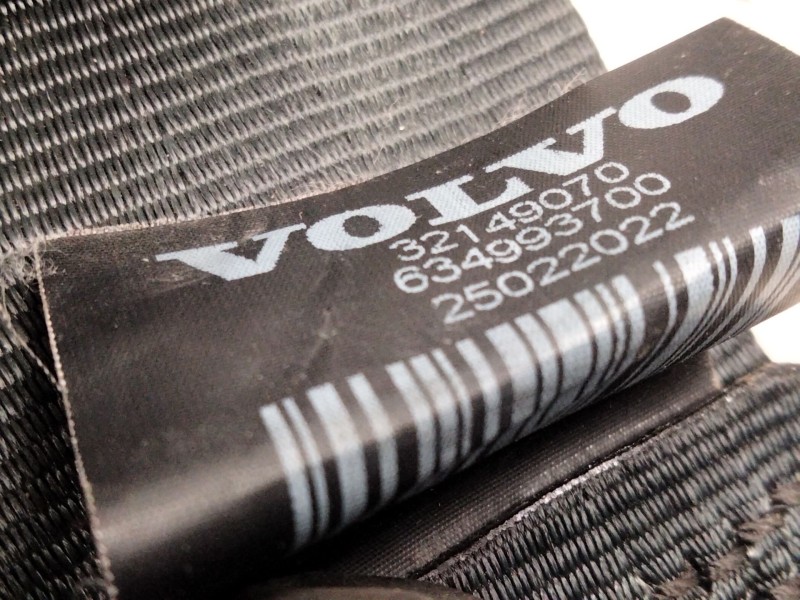 Recambio de cinturon seguridad delantero izquierdo para volvo xc60 ii (246) b4 mild-hybrid referencia OEM IAM 32149070  