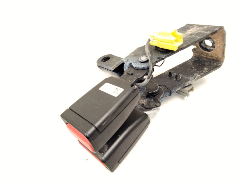 Recambio de enganche cinturon trasero izquierdo para volvo xc60 ii (246) b4 mild-hybrid referencia OEM IAM 39838367  