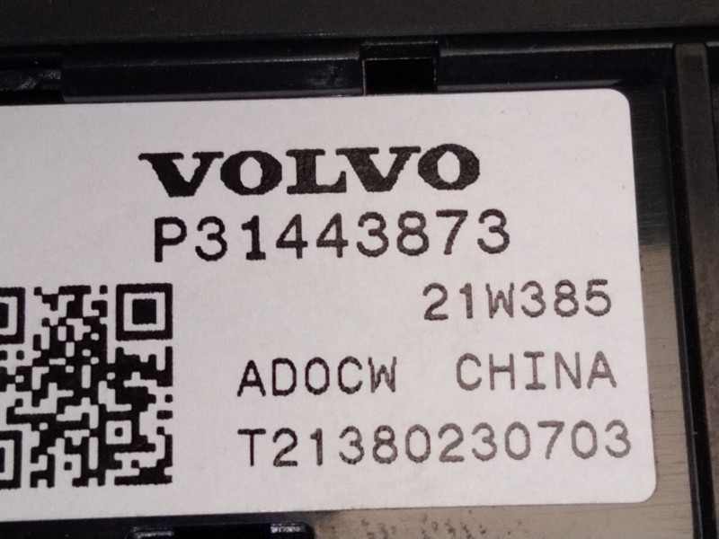 Recambio de pulsador maletero para volvo xc60 ii (246) b4 mild-hybrid referencia OEM IAM P31443873  