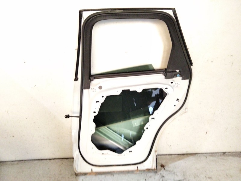 Recambio de puerta trasera derecha para volvo xc60 ii (246) b4 mild-hybrid referencia OEM IAM   