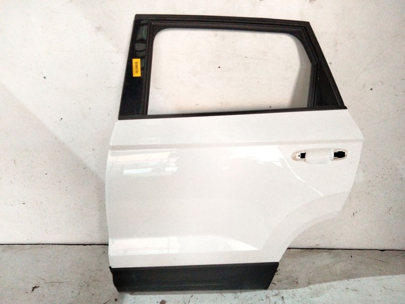 Recambio de puerta trasera izquierda para skoda karoq (nu7, nd7) 1.5 tsi referencia OEM IAM   